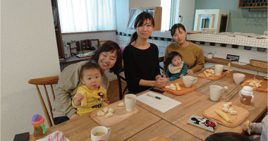 ナチュラルな家　かわいいお家　京都　離乳食パン