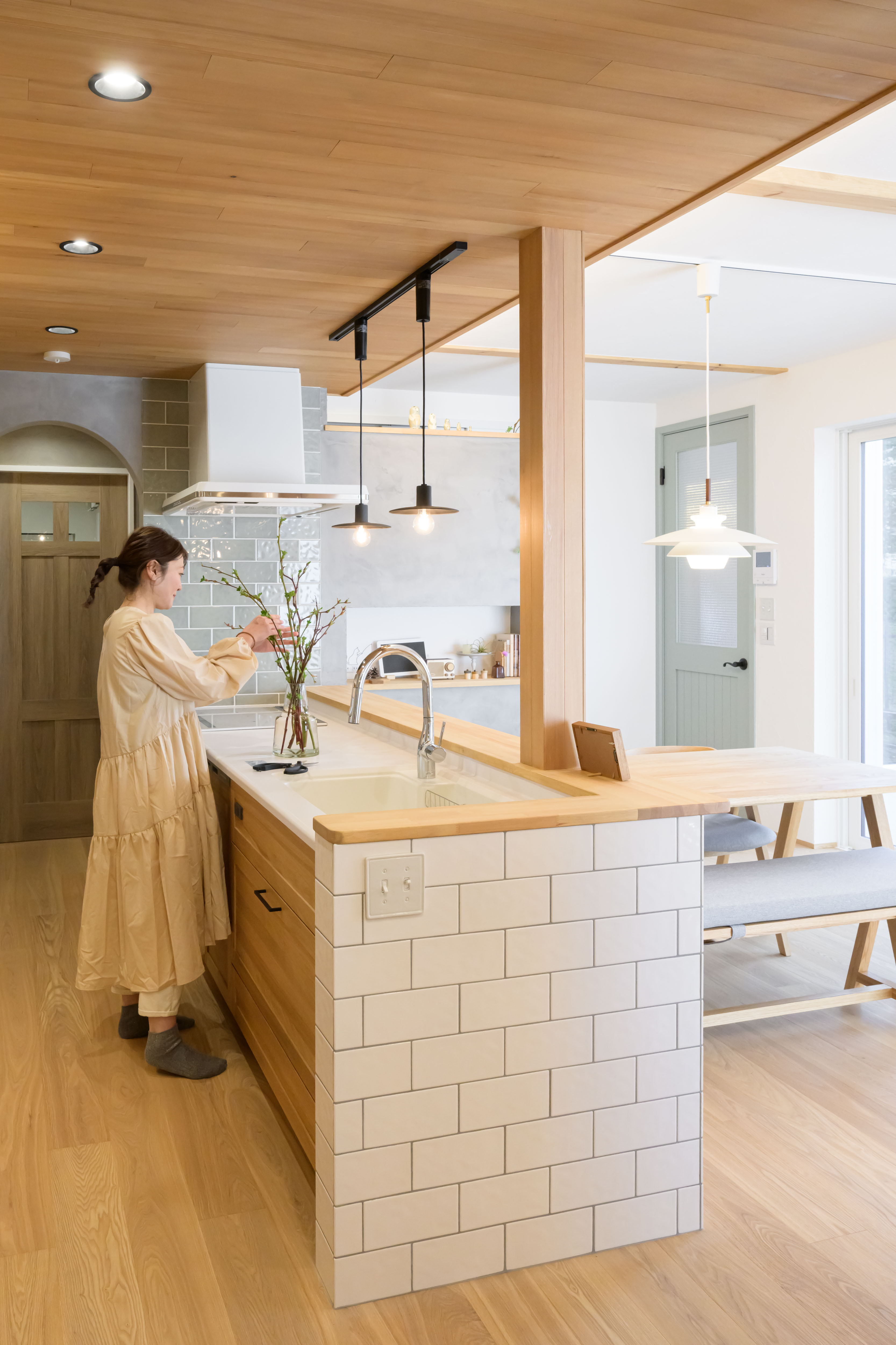 ハウスサポート｜アイリーフラボのモデルハウスキッチン