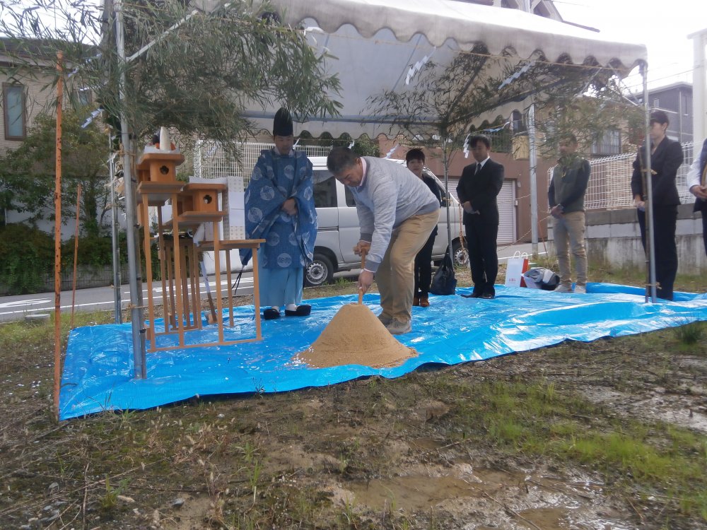 ナチュラルな家　かわいいお家　京都　地鎮祭