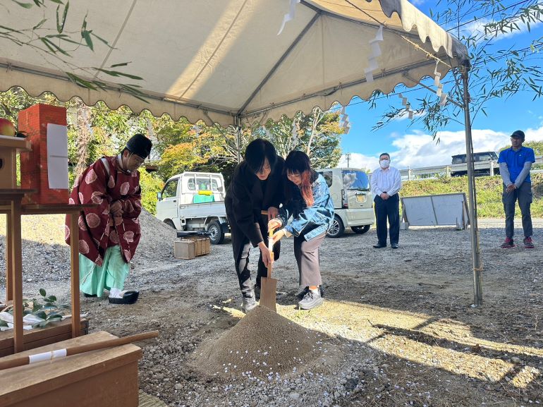 地鎮祭の様子